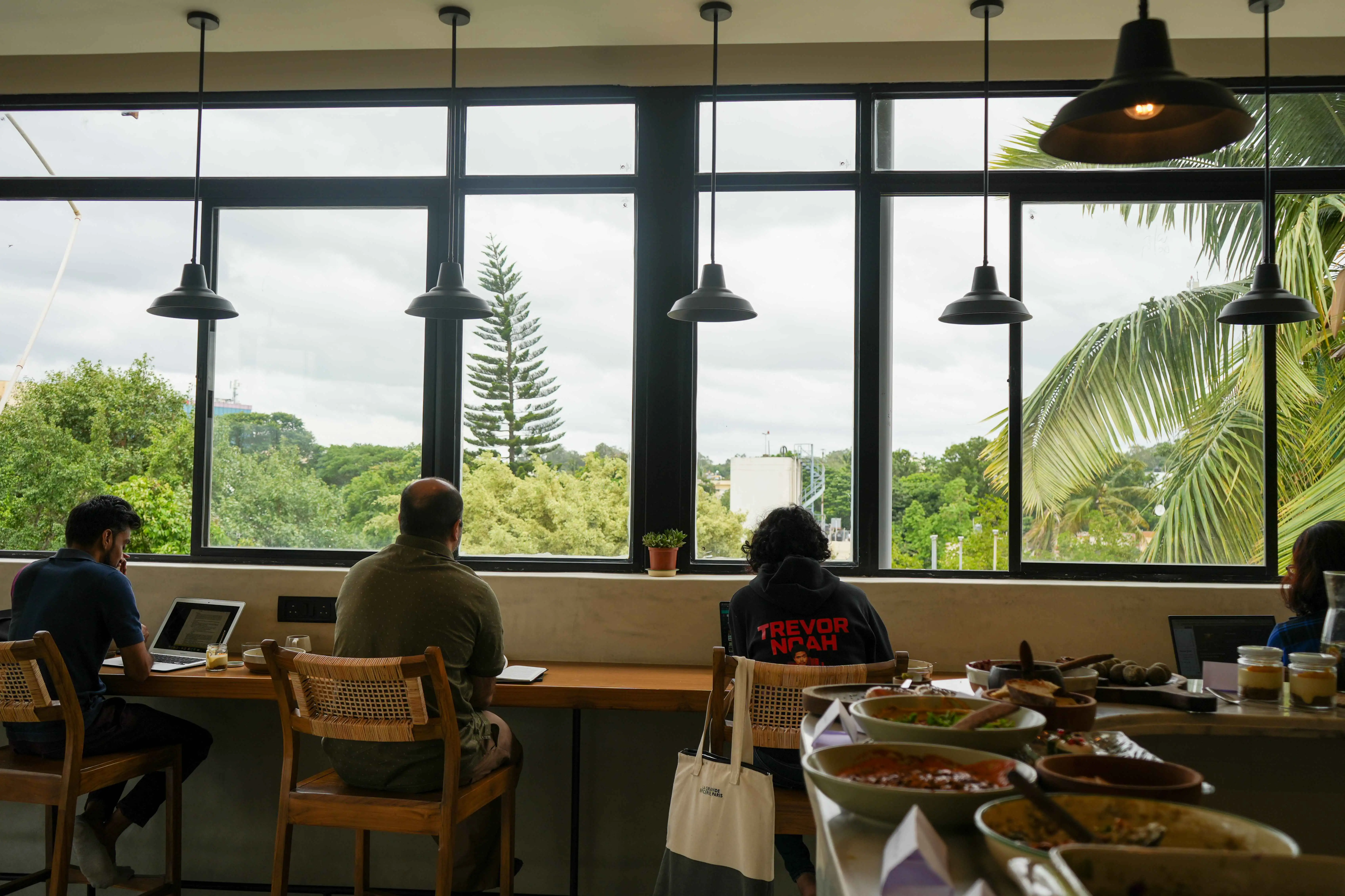 Friday Work Deli - Co-working Community